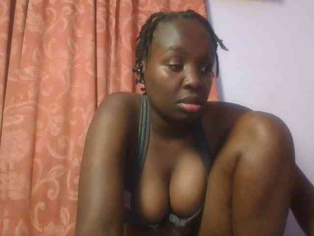 SweetAriah webcam