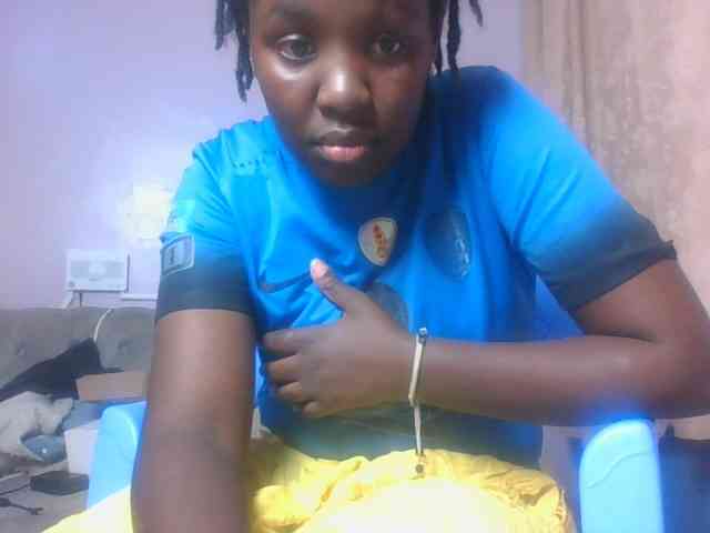 SweetAriah webcam