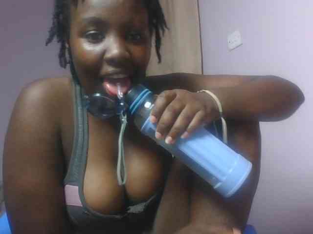 SweetAriah webcam