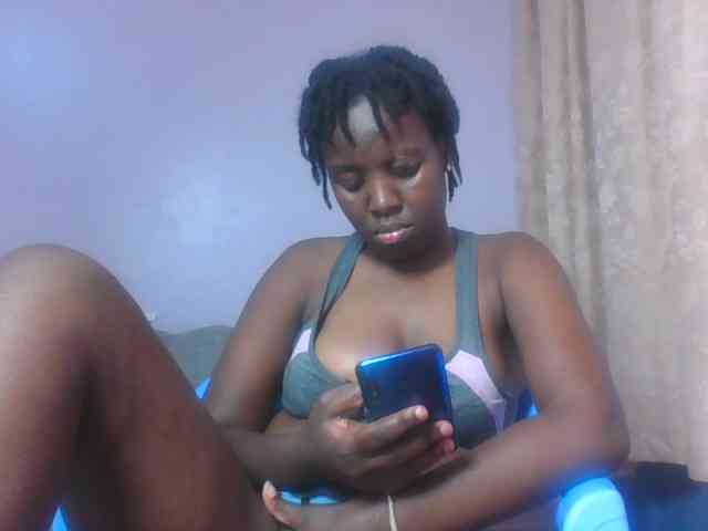 SweetAriah webcam