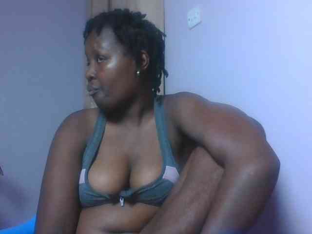 SweetAriah webcam