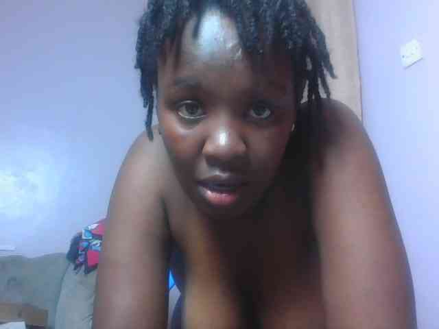 SweetAriah webcam