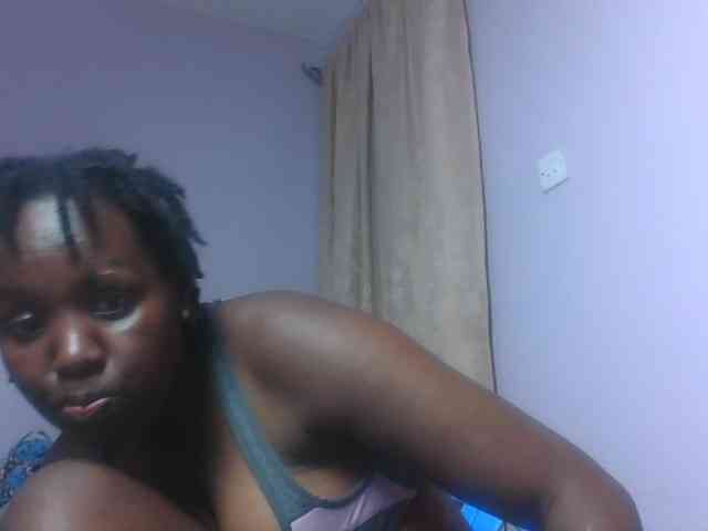 SweetAriah webcam