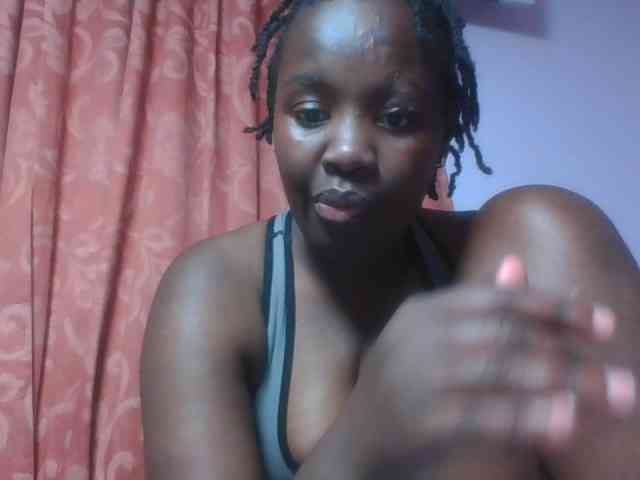 SweetAriah webcam