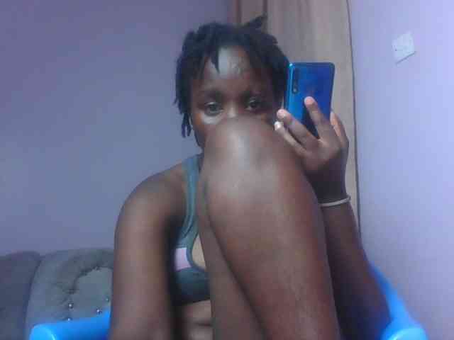 SweetAriah webcam