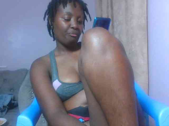 SweetAriah webcam