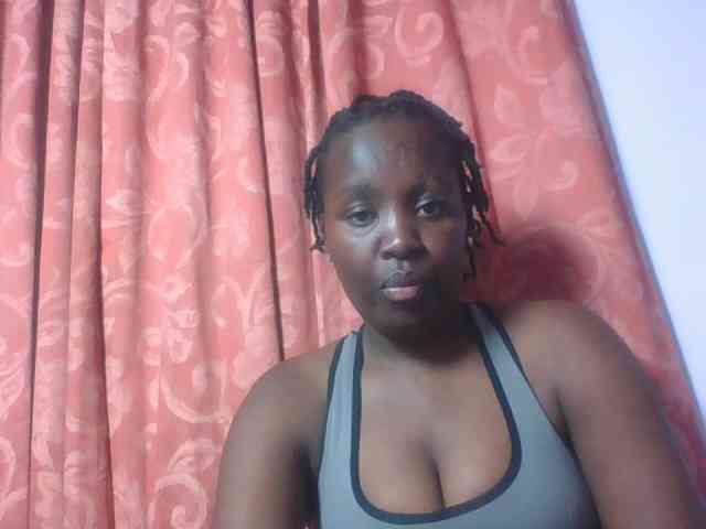 SweetAriah webcam