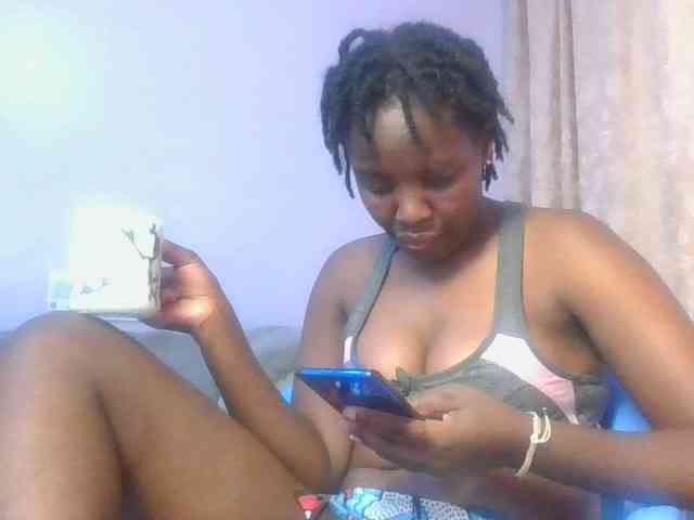 SweetAriah webcam