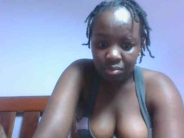 SweetAriah webcam