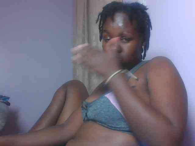 SweetAriah SweetAriah