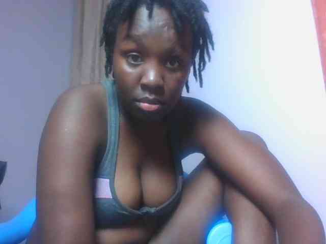 SweetAriah webcam