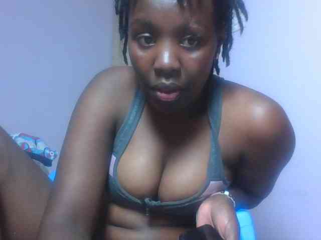 SweetAriah webcam