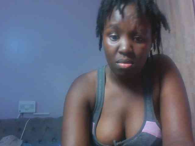 SweetAriah webcam