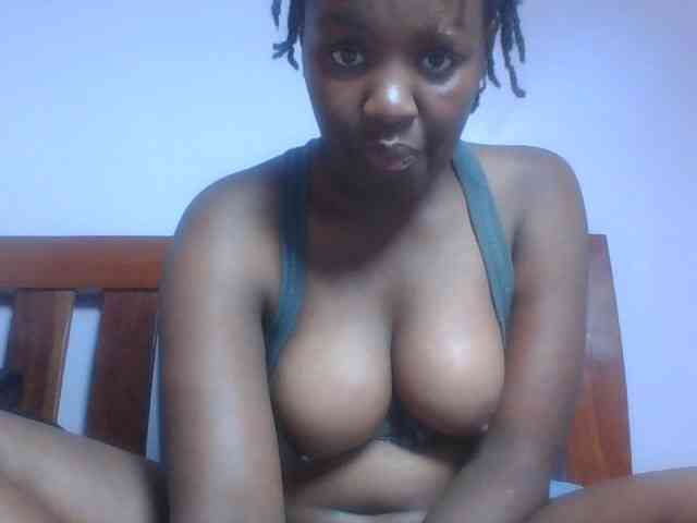 SweetAriah webcam
