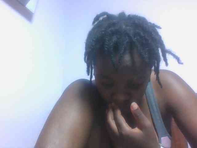 SweetAriah webcam