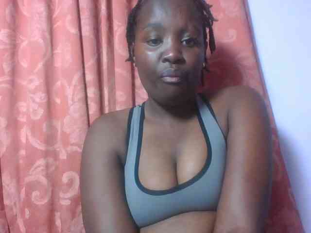SweetAriah webcam