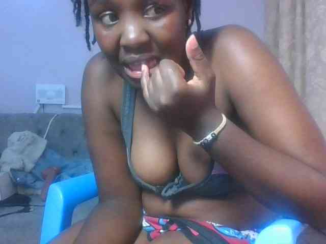 SweetAriah webcam