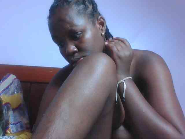 SweetAriah webcam