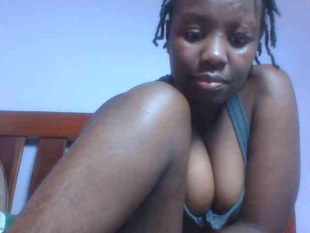SweetAriah webcam