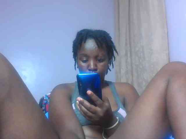 SweetAriah webcam