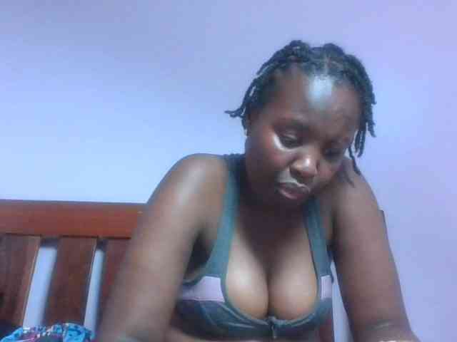 SweetAriah webcam