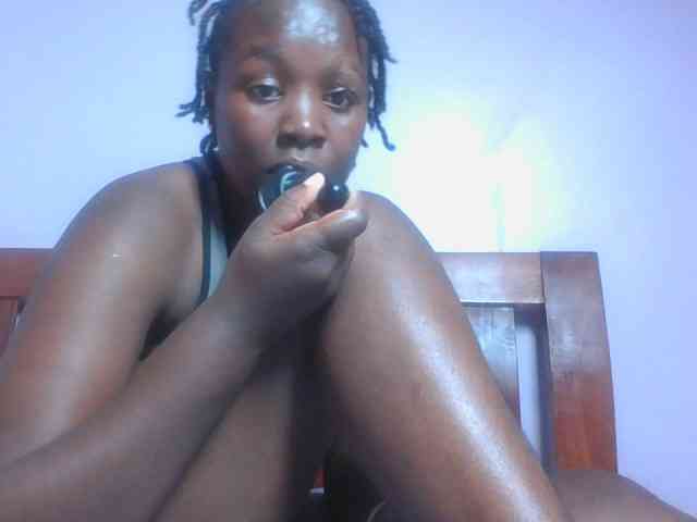 SweetAriah webcam