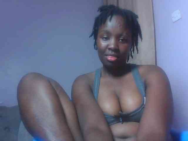 SweetAriah webcam