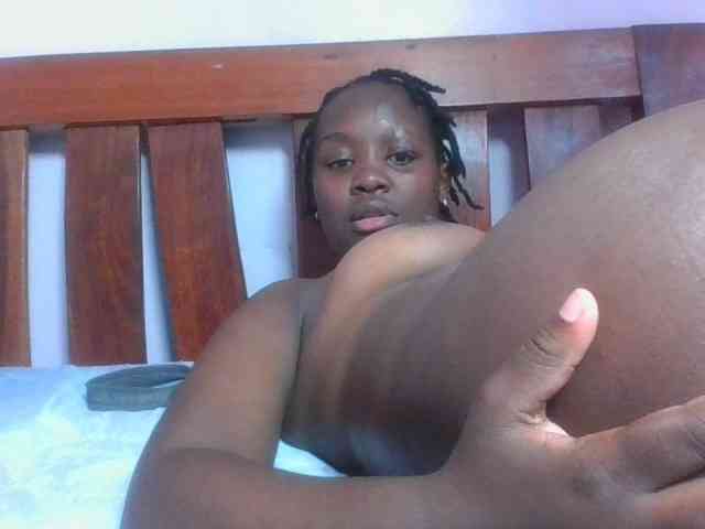 SweetAriah webcam