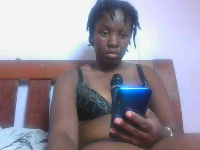SweetAriah webcam