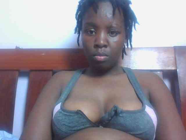 SweetAriah webcam