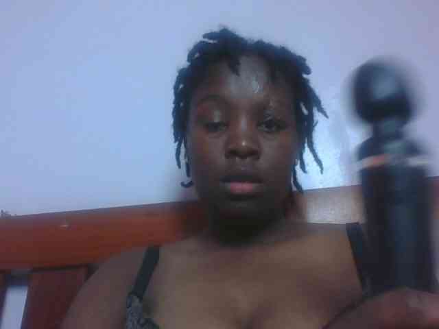 SweetAriah webcam