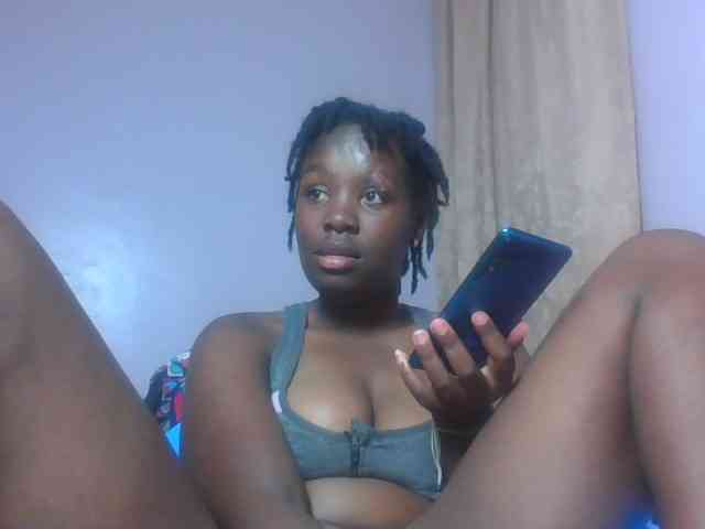 SweetAriah webcam