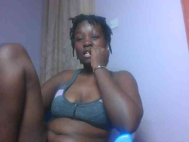 SweetAriah webcam