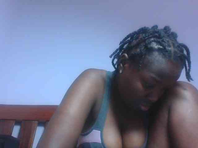 SweetAriah webcam