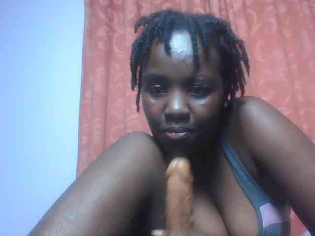SweetAriah webcam