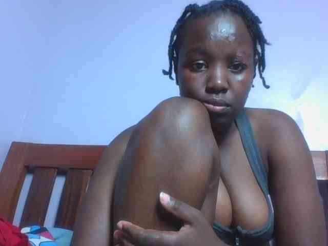 SweetAriah webcam