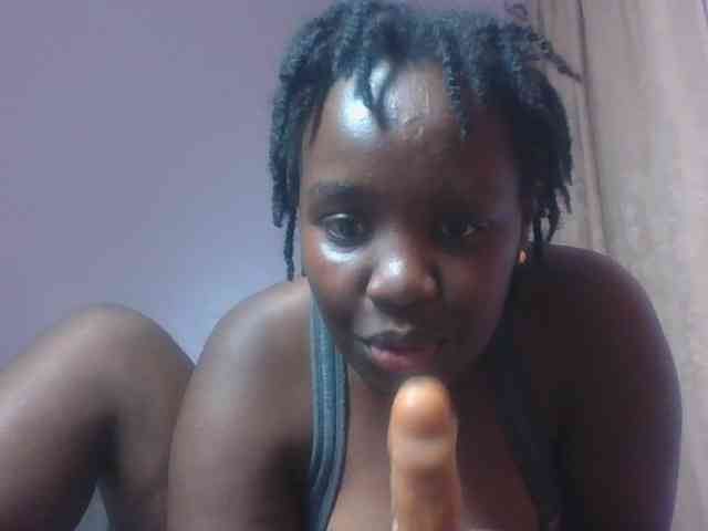 SweetAriah webcam