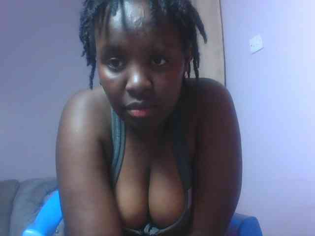 SweetAriah webcam