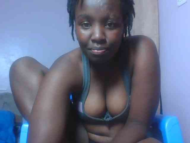 SweetAriah webcam