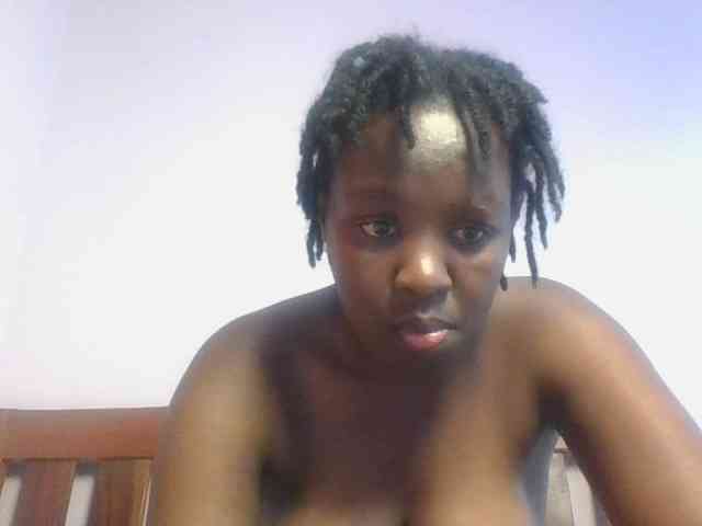 SweetAriah webcam