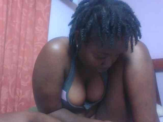SweetAriah webcam
