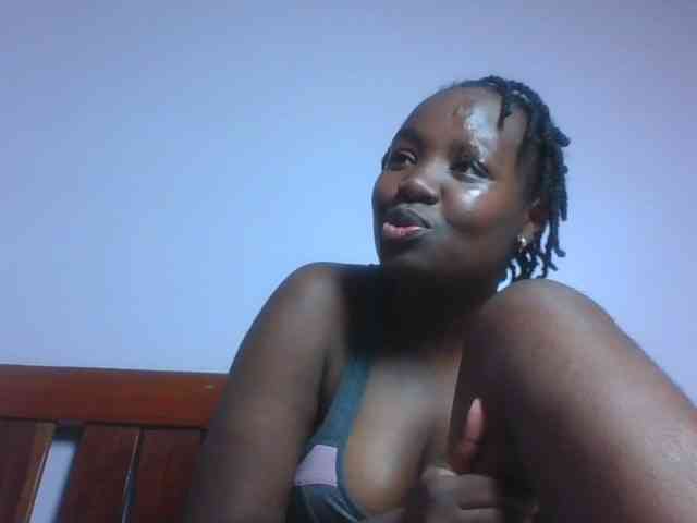 SweetAriah webcam