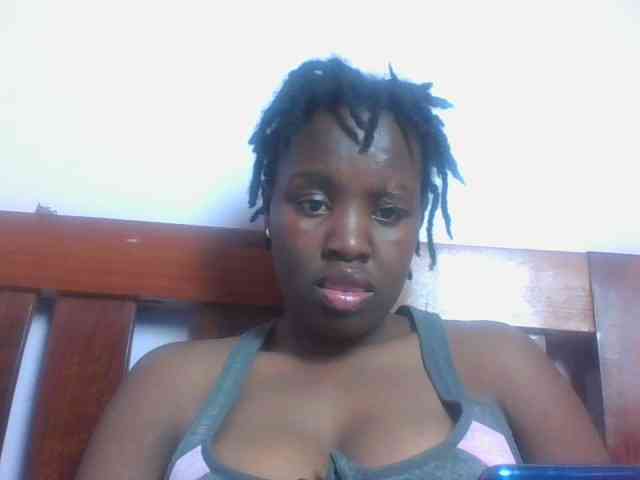 SweetAriah webcam