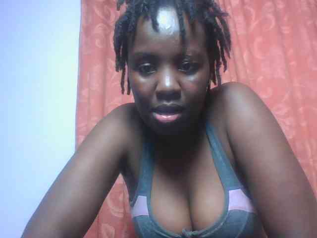 SweetAriah webcam