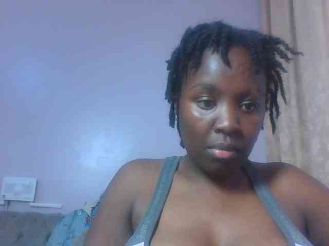 SweetAriah webcam