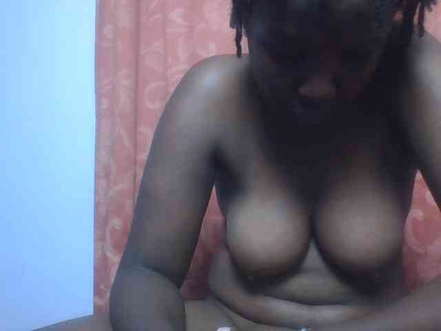 SweetAriah webcam
