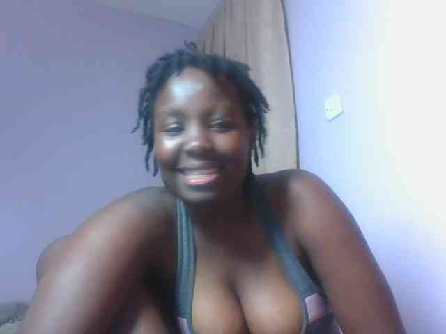 SweetAriah webcam