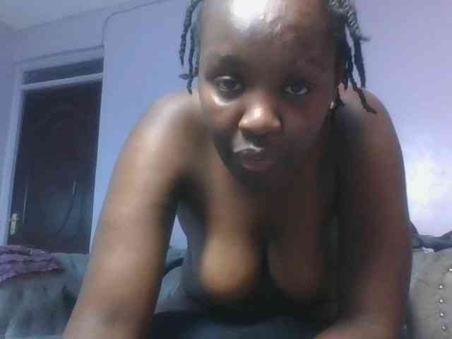 SweetAriah webcam