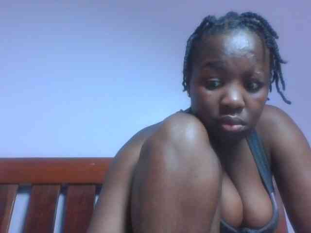 SweetAriah webcam