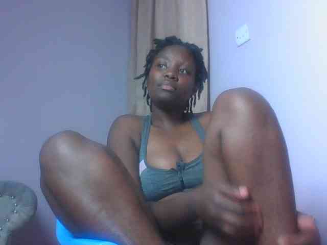 SweetAriah webcam